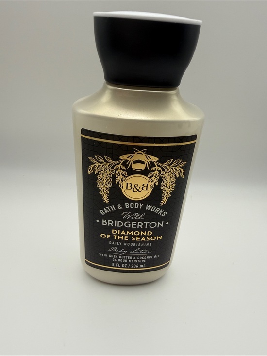 Bath & Body Works Other - Bath & Body Works Bridgerton Diamond Of The Season Limited Edition Lotion 8oz